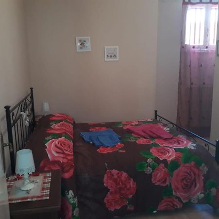 Ferienwohnung La Casa Nel Borgo SantʼAgata deʼ Goti Exterior foto