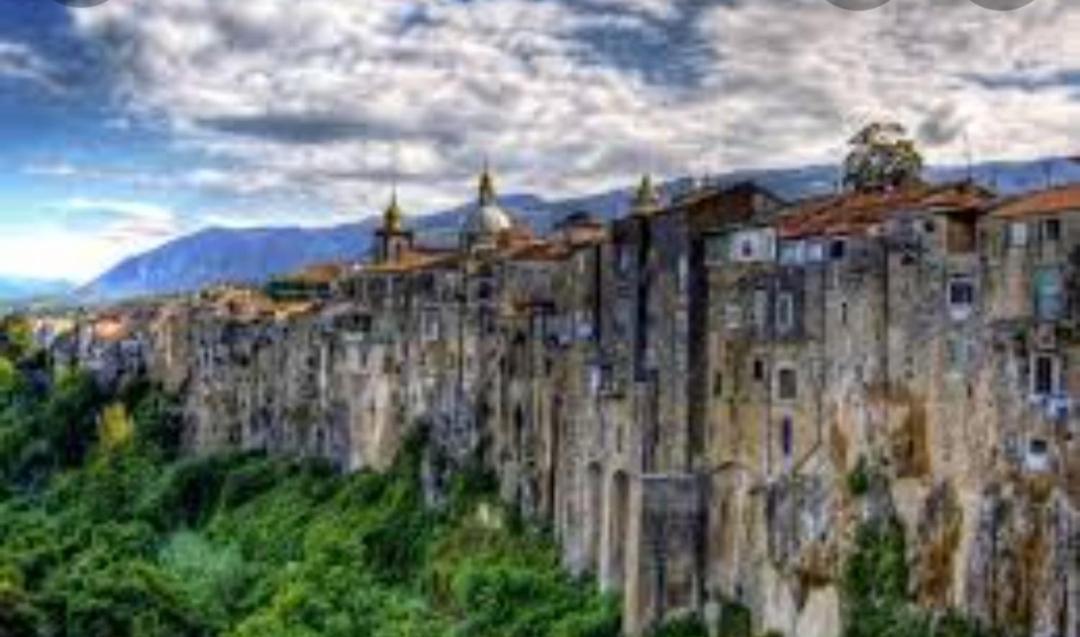 Ferienwohnung La Casa Nel Borgo SantʼAgata deʼ Goti Exterior foto
